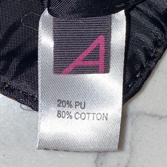 Wristlet/Clutch - Picture 4 of 5